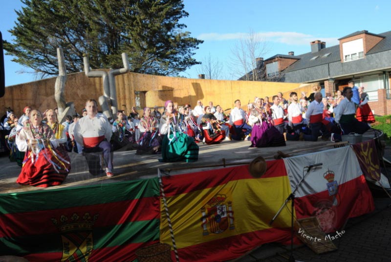 plaza-jose-miguel-gerra-tanos_106