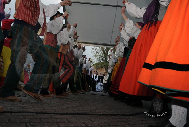 plaza-jose-miguel-gerra-tanos_181