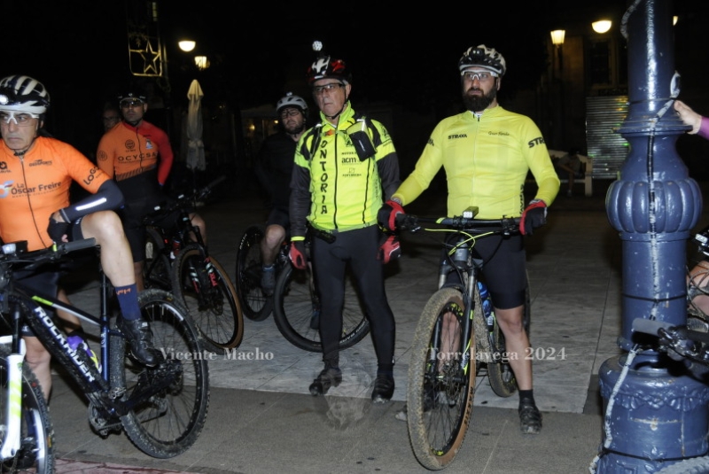 adamo-night_142