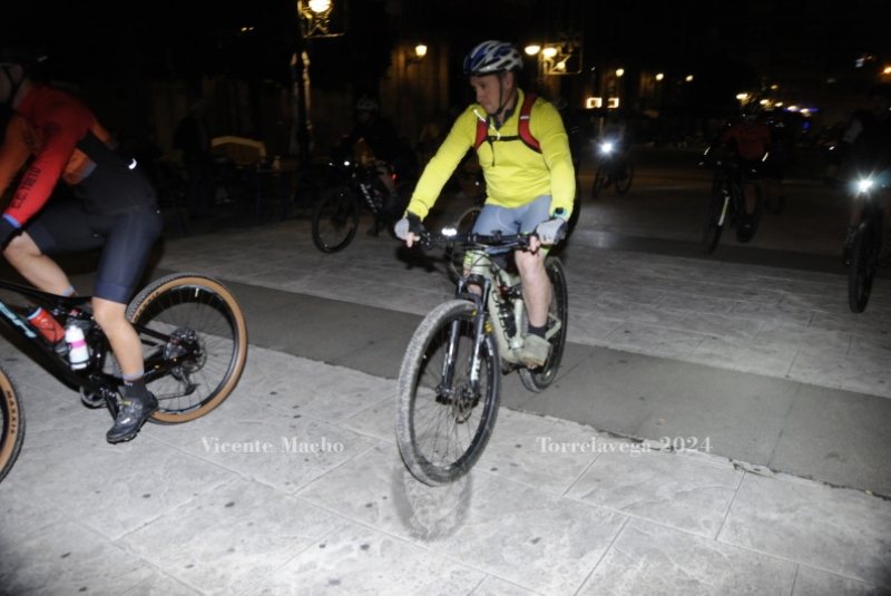 adamo-night_154