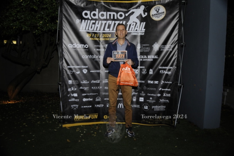 adamo-night_210