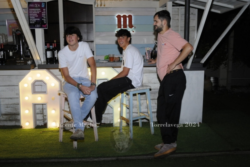 adamo-night_217