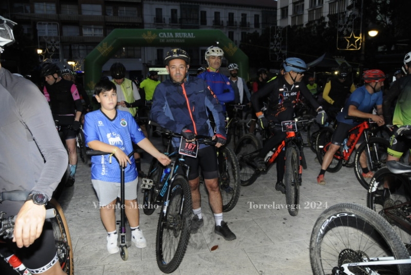 adamo-night_336