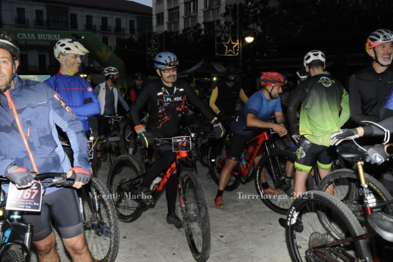 adamo-night_337