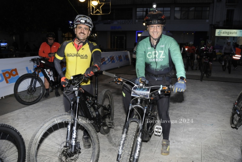 adamo-night_356