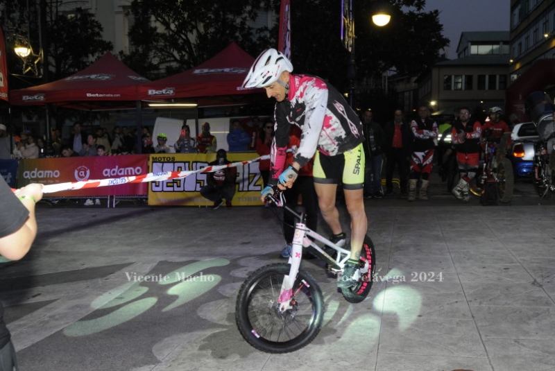 adamo-night_372