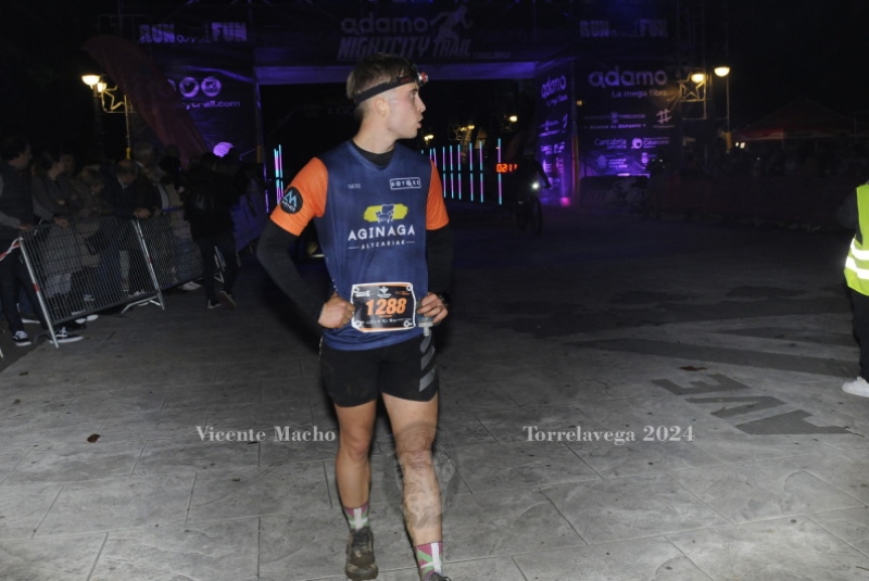 adamo-night_684